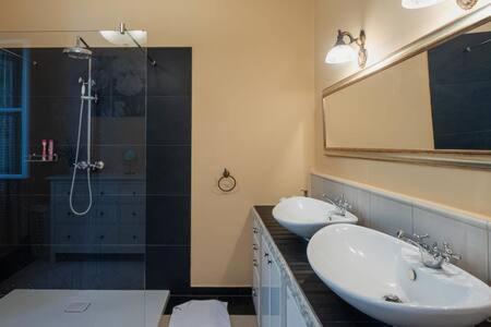 Charming Flat In The Center Apartment Budapest Exterior photo